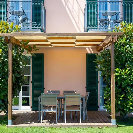 Antico Verbano Aparthotel 4*