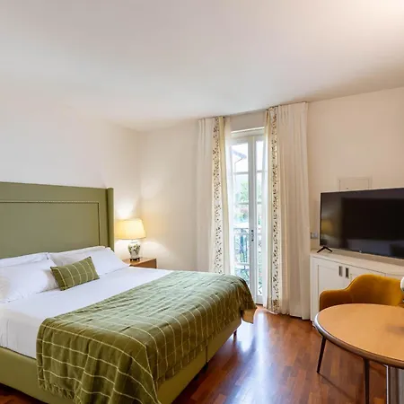 Antico Verbano 4* Meina